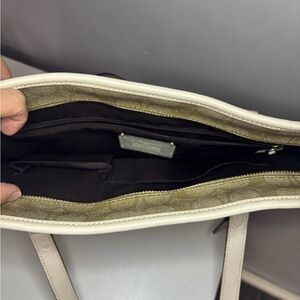 Coach Signature Canvas Tote Bag – Beige & Ivory Shoulder Purse